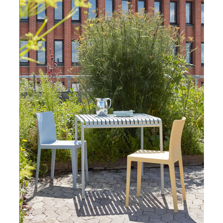 PALISSADE TABLE